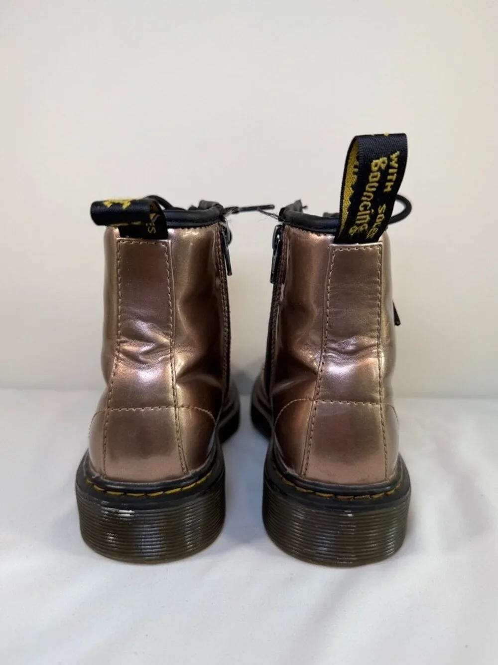 Dr DOC Martens 1460 Metallic Rose Gold Boots Girls US 2
